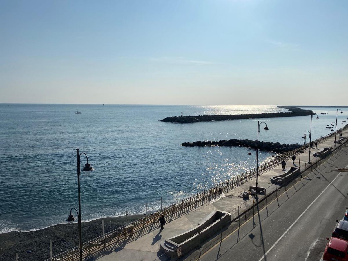 La Casetta Di Dory Sul Mare Genoa Luaran gambar
