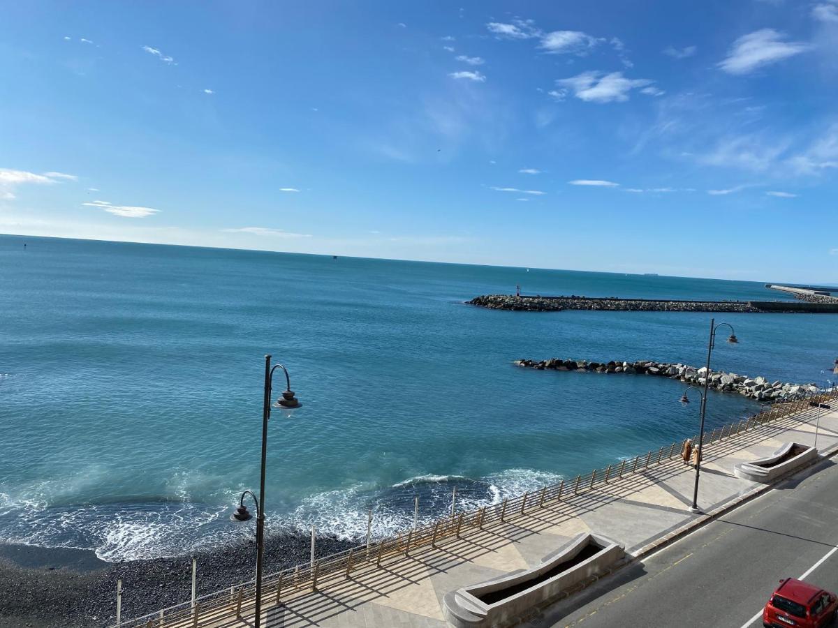 La Casetta Di Dory Sul Mare Genoa Luaran gambar