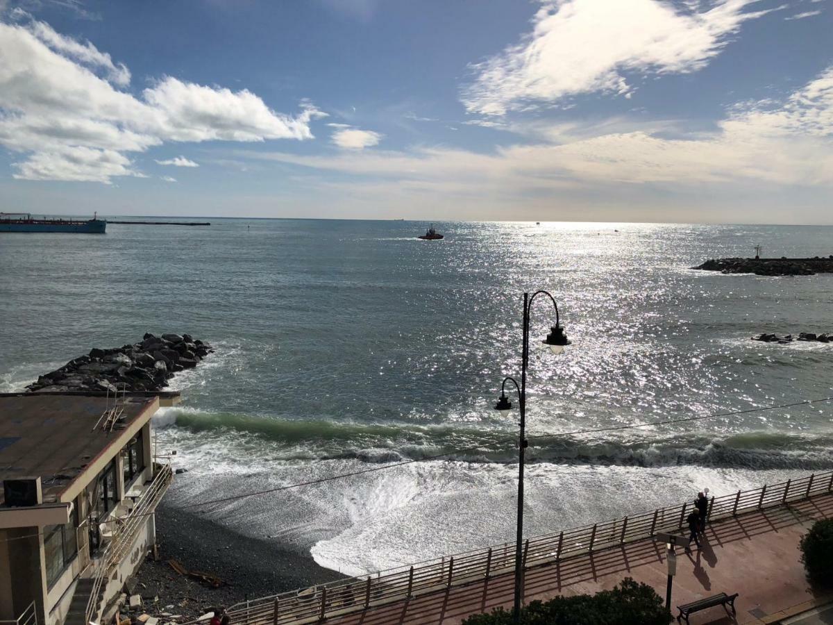 La Casetta Di Dory Sul Mare Genoa Luaran gambar