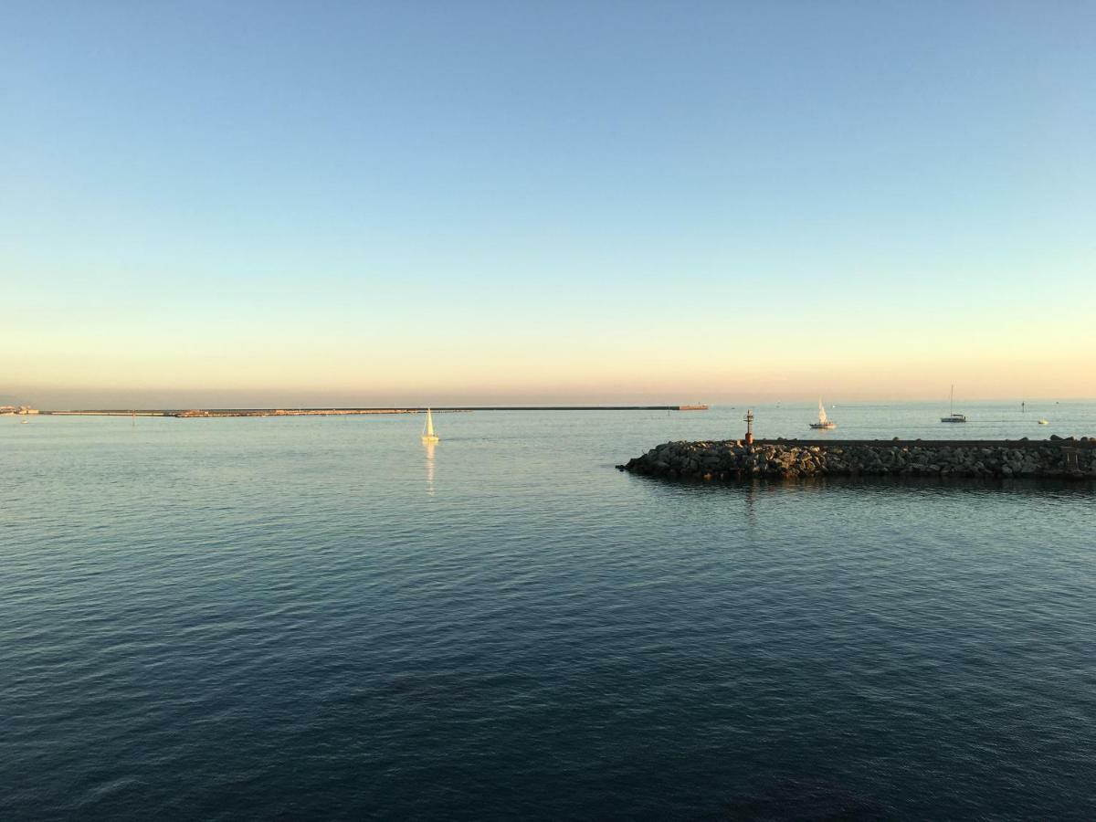 La Casetta Di Dory Sul Mare Genoa Luaran gambar